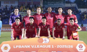 Sở hữu hàng thủ thép, CAHN đang băng băng về đích tại V.League