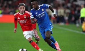 FIFA đề xuất 'Luật Vinicius' để phạt cầu thủ che miệng