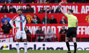 Chuyên gia Sky Sports bảo vệ quả 11m của M.U