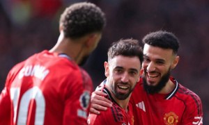 Carrick vinh danh Bruno Fernandes sau cột mốc 100 kiến tạo cho MU