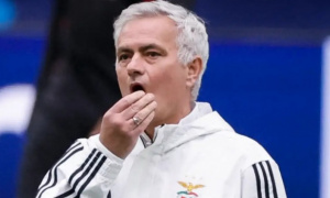 Mourinho dọa rời Benfica vì bất mãn với công tác trọng tài