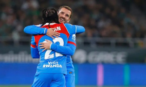 Simeone thuyết phục Griezmann từ chối sang Mỹ