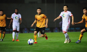 Văn Tùng ghi bàn thứ 11.000 trong lịch sử V-League