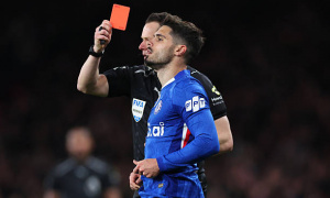 Chelsea thua trận, Neto bị mắng là kẻ ngu ngốc