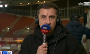 Neville thúc giục Chelsea tậu 3 tân binh trục dọc đẳng cấp