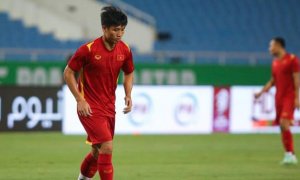 Tuyển Việt Nam mất trụ cột hàng thủ trước trận gặp Malaysia