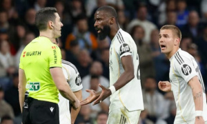 Mastantuono dính thẻ đỏ, hàng thủ Real Madrid tan nát vì án phạt