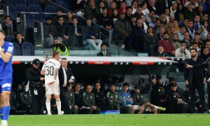 Mastantuono tự hủy tương lai tại Real bằng thẻ đỏ