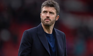Scholes lo Carrick đi vào vết xe đổ của Solskjaer