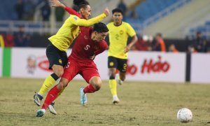 Hàng thủ tuyển Việt Nam và bức tường lung lay của HLV Kim Sang-sik