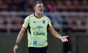 Thái Lan triệu tập 40 cầu thủ đấu trận sinh tử với Turkmenistan