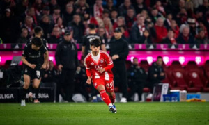 Sao trẻ lò Thái Lan ra mắt đội một Bayern Munich