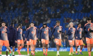 Hansi Flick phải trổ tài 'liệu cơm gắp mắm' trước Bilbao