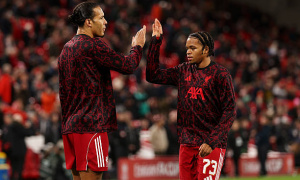 Lời tiên tri của Van Dijk về Rio Ngumoha đã ứng nghiệm