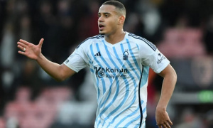 Liverpool chi 80 triệu euro tranh Murillo với MU