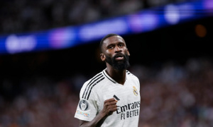 Sự già dơ của Rudiger sẽ nâng tầm hàng thủ Arsenal