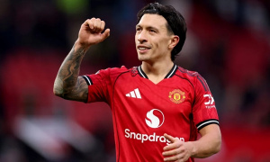 Man Utd đón Lisandro Martinez trở lại ở trận gặp Villa