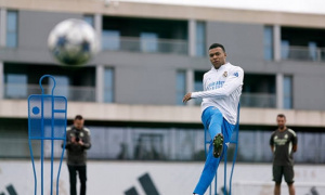 HLV Arbeloa chốt khả năng Mbappe đấu Man City