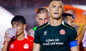 Nghịch lý tuyển Việt Nam thừa thủ môn thiếu tiền đạo