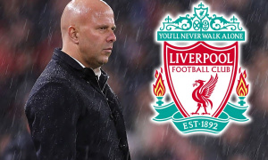 Carragher cảnh báo Slot bay ghế trước đại chiến Tottenham