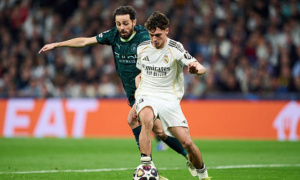 Suất Champions League thứ năm của Ngoại hạng Anh lung lay