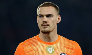 Canh bạc cất Sanchez khiến Chelsea ôm hận trước PSG