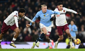Rayan Cherki là chìa khóa giúp Man City khuất phục West Ham