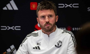 Carrick gạt bỏ tin đồn mâu thuẫn với Paul Scholes
