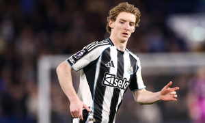 Anthony Gordon chỉ ra lỗi chiến thuật khiến Chelsea thua Newcastle