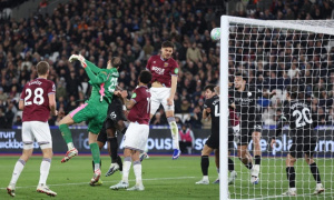 Mavropanos xé lưới Man City, phá dớp 86 trận cho West Ham