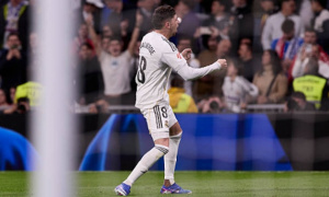 Nổ súng 5 lần sau 8 ngày, Valverde rực sáng ở Real