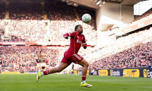 Rio Ngumoha thắp sáng đêm buồn của Liverpool trước Tottenham