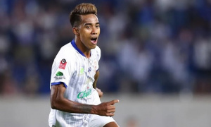 Đội trưởng Myanmar rời ĐTQG sau vụ đánh CĐV nữ