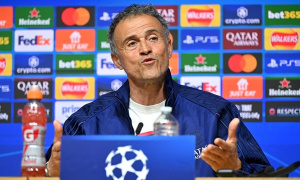 Luis Enrique cảnh báo PSG về áp lực tại Stamford Bridge