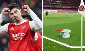 Leverkusen troll chiến thuật phạt góc của Arsenal
