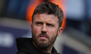 Schmeichel và Foster giục MU bổ nhiệm Carrick