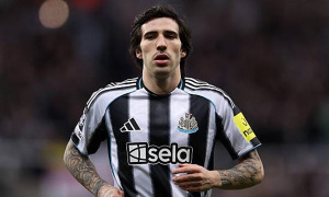 Tin đồn chuyển nhượng sáng 18/3: MU nhắm 4 tân binh; Leao được Ngoại hạng Anh săn đón