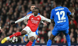 Arteta ca ngợi 'phép màu' từ Eze