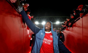 Eberechi Eze và cái duyên ghi bàn kỳ lạ vào mùa xuân