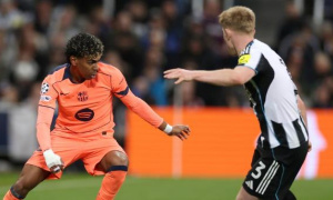 3 điểm tựa và thách thức bủa vây Barcelona khi tái đấu Newcastle