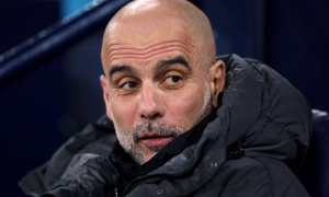 Pep bóng gió tương lai sau thảm bại Cúp C1