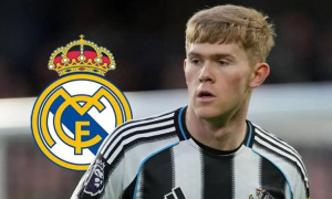 Real Madrid chấm Lewis Hall sau màn trình diễn trước Barca