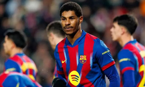 Vì sao Barcelona chưa chi 26 triệu bảng mua Rashford?