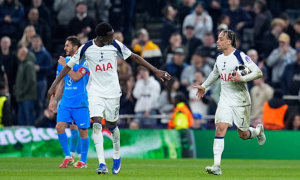5 điểm nhấn Tottenham 3-2 Atletico: Simons rực sáng; Dấu hỏi hàng thủ