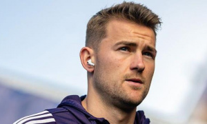 Carrick không dám chắc De Ligt có thể trở lại thi đấu mùa này