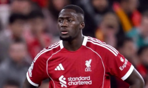 Galatasaray tố Liverpool bịa đặt vụ Konate để lấp liếm bê bối