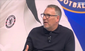 Paul Merson tin Chelsea hòa nhọc nhằn trên sân Everton