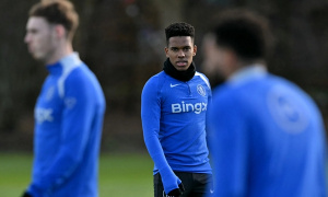 Estevao Willian phơi bày điểm yếu chí tử của hàng thủ Chelsea