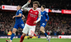 Quyết định loại Max Dowman cho thấy tầm nhìn của Tuchel