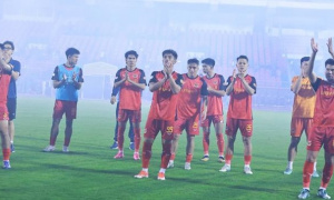 Thắng nghẹt thở phút 90+3', Ninh Bình vào bán kết Cúp QG